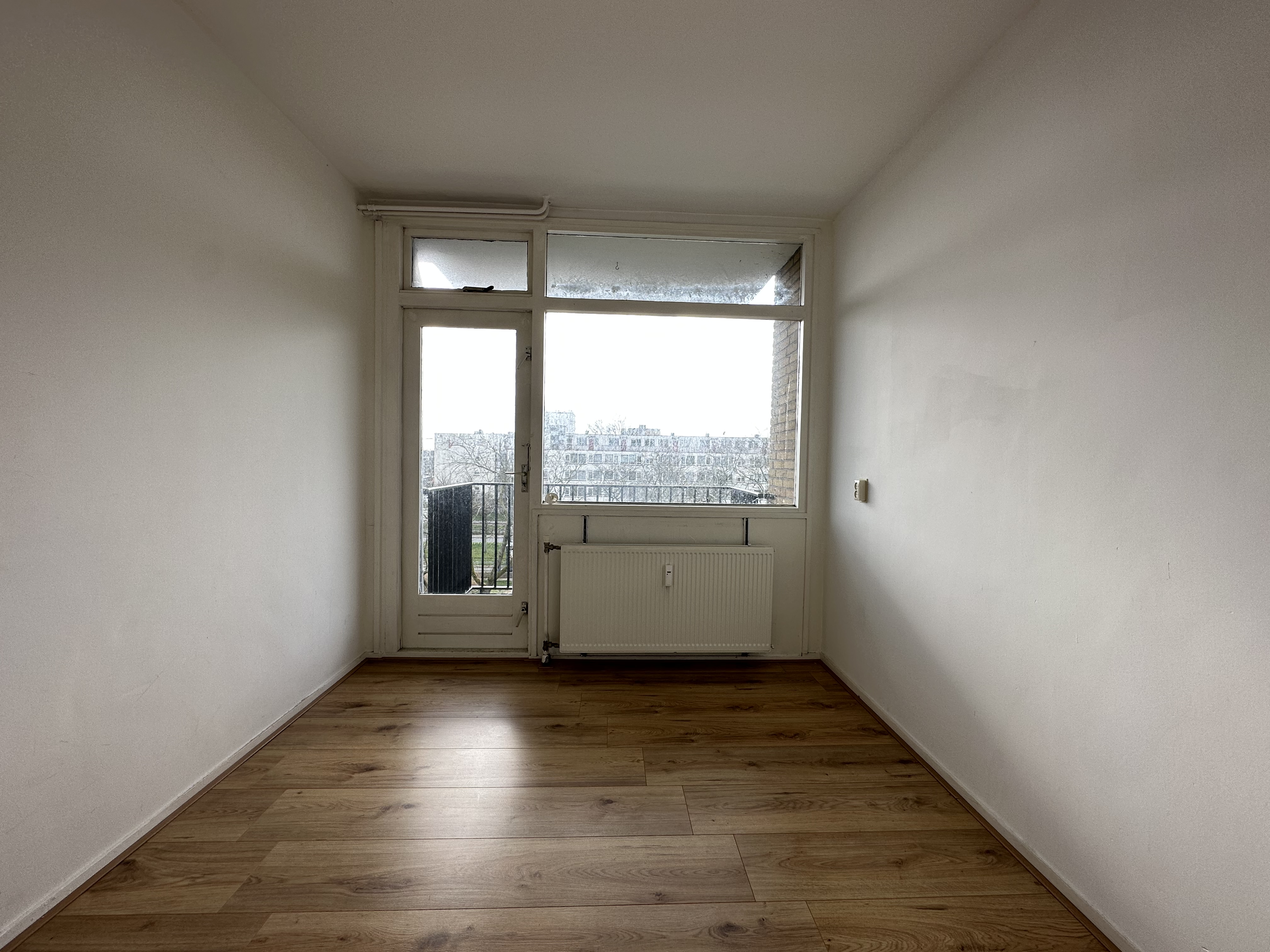 Bekijk foto 1/8 van apartment in Schiedam